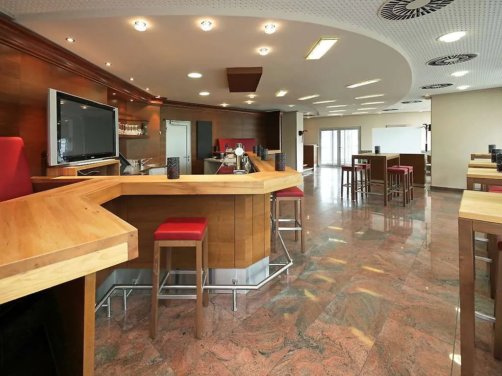 Mercure Hotel Dortmund Messe 4*,